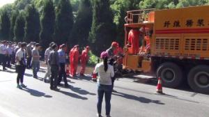 2015年創(chuàng)達纖維微表處施工陜西